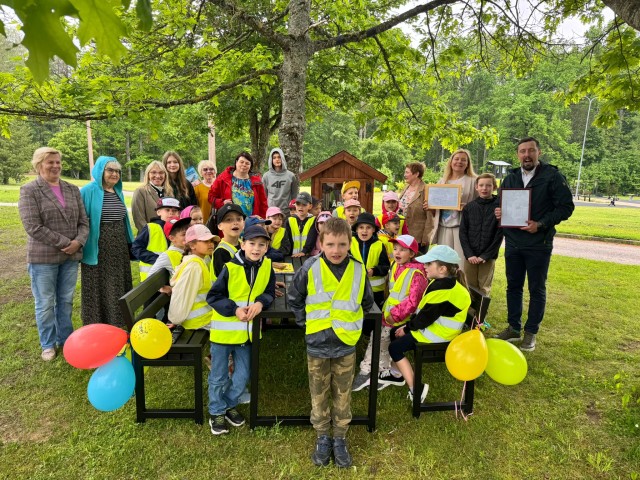 Āra lasītavas atklāšanas pasākums 2025.g. jūnijs